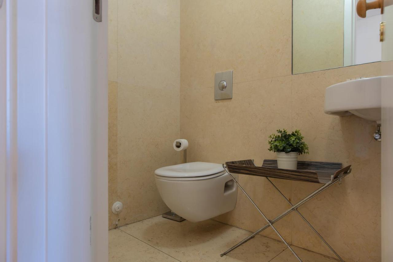 Downtown Apartment Santa Justa Lisboa المظهر الخارجي الصورة